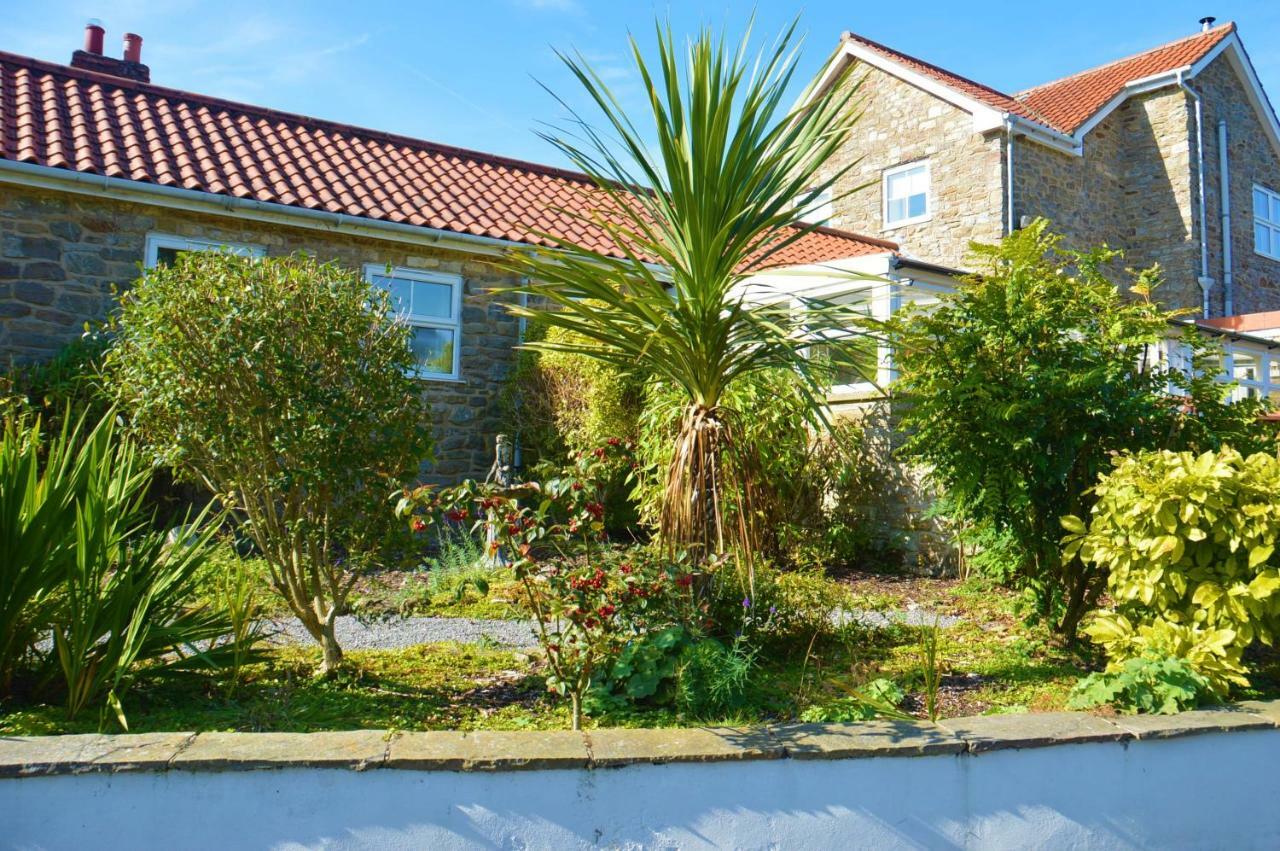 Middlehead Cottages Пикъринг Екстериор снимка