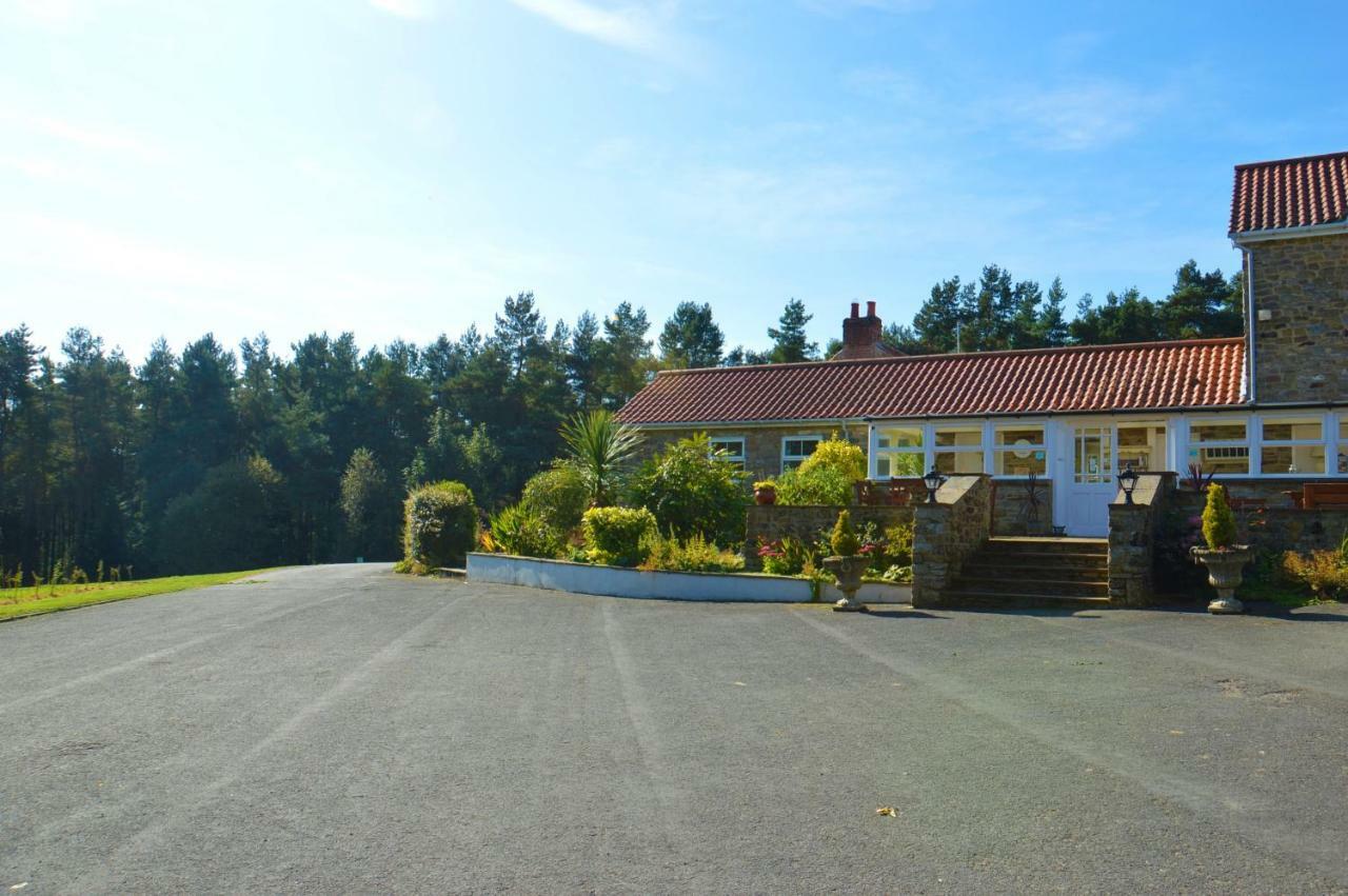 Middlehead Cottages Пикъринг Екстериор снимка